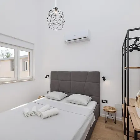 Nika Apartment Nin